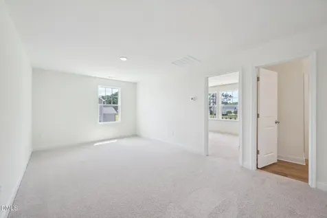 1061 Bolton Pointe Drive Zebulon NC 27597