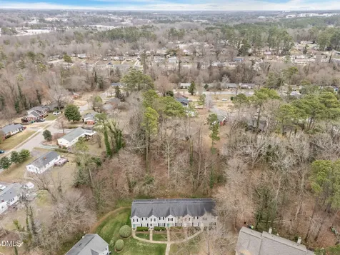 831 Dalewood Drive Raleigh NC 27610