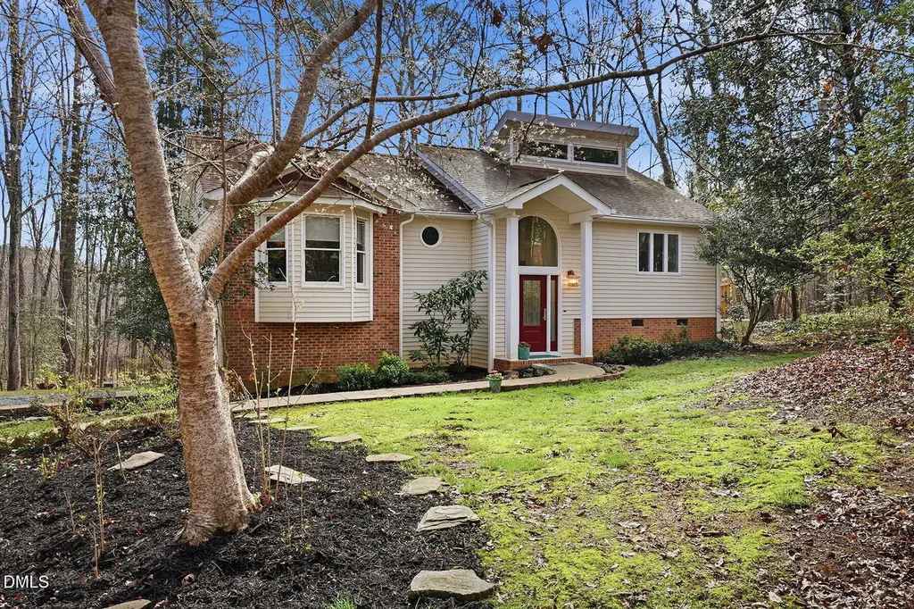 2024 Hillyridge Court Raleigh NC 27603