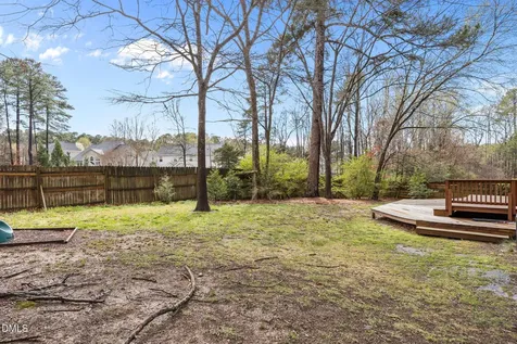 7 Bobcat Court Durham NC 27713