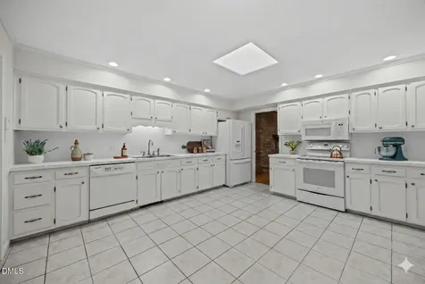 4300 Edgehill Court Raleigh NC 27612