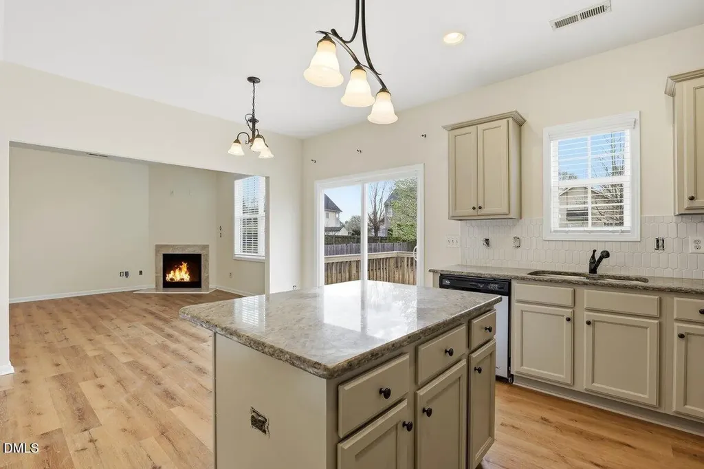 308 Chamberlain Drive Clayton NC 27527