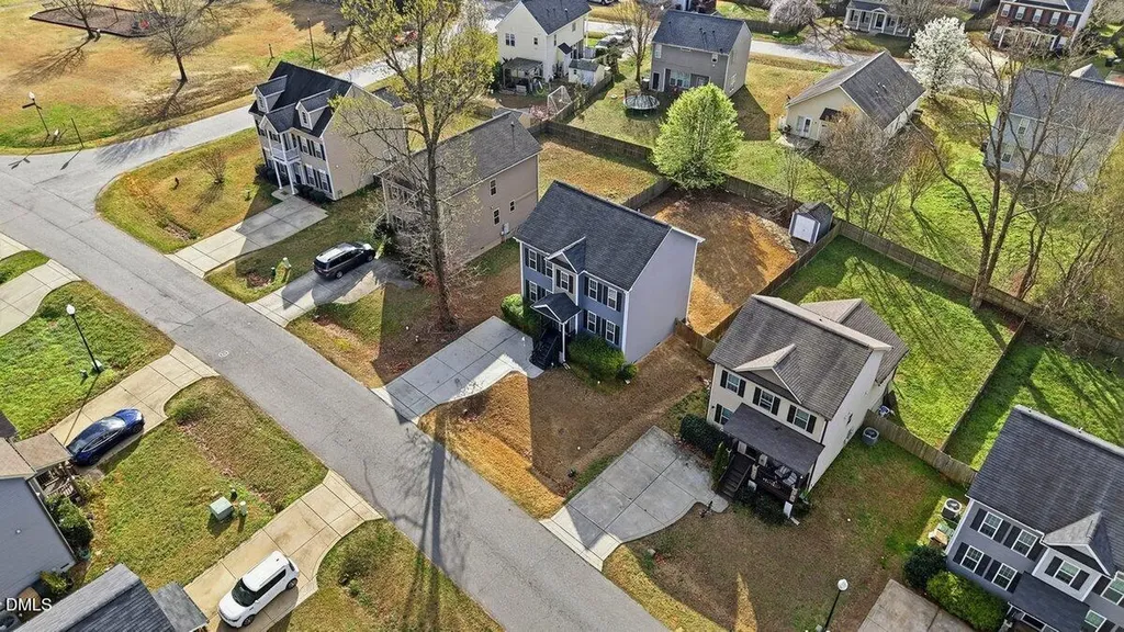 308 Chamberlain Drive Clayton NC 27527