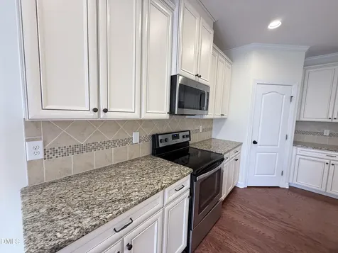 155 Alamosa Place Cary NC 27519