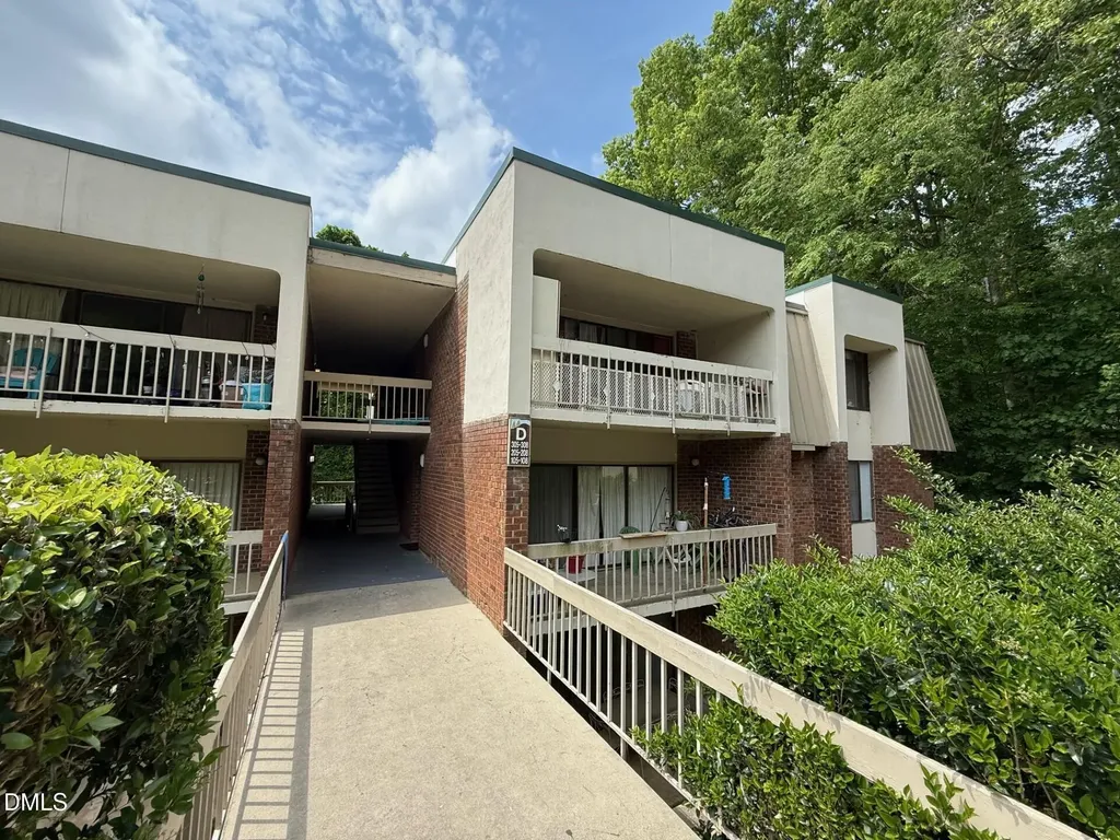 500 Umstead Drive Chapel Hill NC 27516