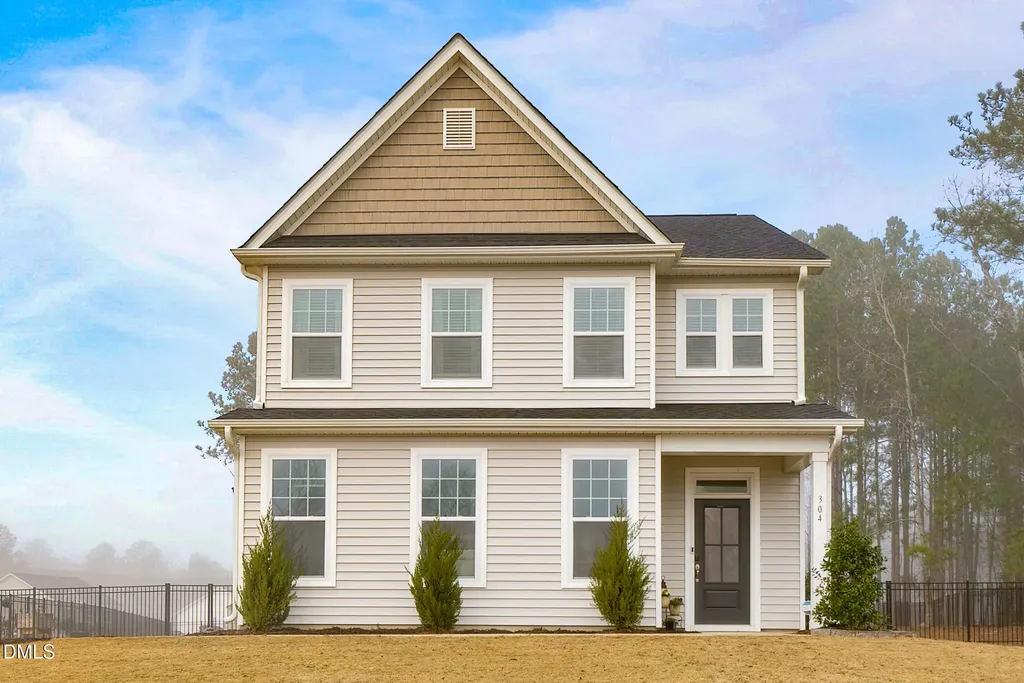 304 Beacon Hill Road Lillington NC 27546
