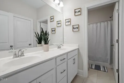 125 Harmony Creek Place Apex NC 27539