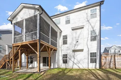 125 Harmony Creek Place Apex NC 27539