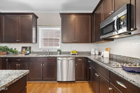 917 Bentbury Way Cary NC 27518