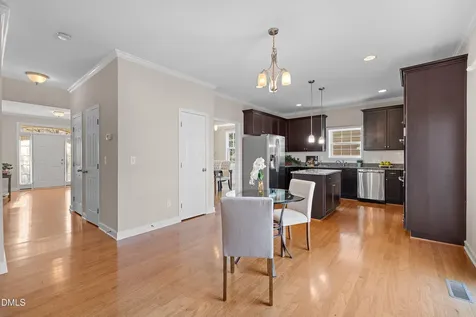 917 Bentbury Way Cary NC 27518