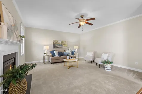 917 Bentbury Way Cary NC 27518