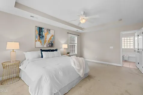 917 Bentbury Way Cary NC 27518