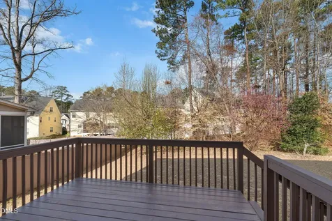 917 Bentbury Way Cary NC 27518