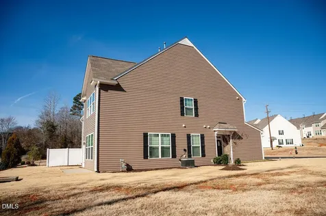 1026 Abbott Street Mebane NC 27302