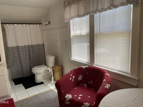 318 W Franklin Street Warrenton NC 27589