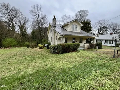 318 W Franklin Street Warrenton NC 27589