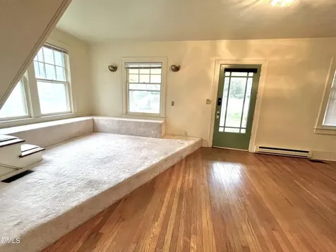 318 W Franklin Street Warrenton NC 27589