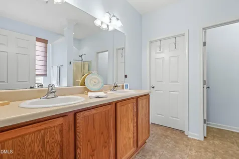 1435 Dairy Glen Drive Fuquay Varina NC 27526