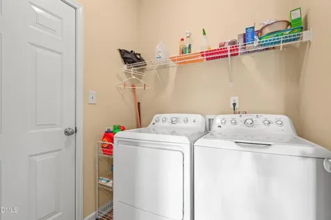 1435 Dairy Glen Drive Fuquay Varina NC 27526