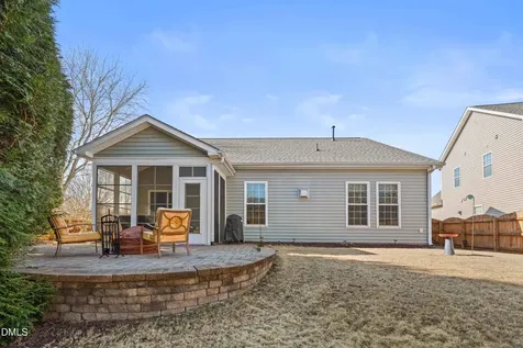 1435 Dairy Glen Drive Fuquay Varina NC 27526