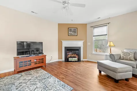 1435 Dairy Glen Drive Fuquay Varina NC 27526