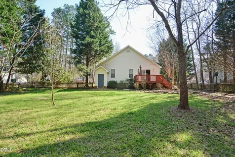 110 Eagle Stone Ridge Youngsville NC 27596