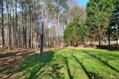 110 Eagle Stone Ridge Youngsville NC 27596