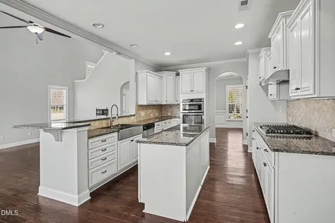 6200 Fauvette Lane Holly Springs NC 27540