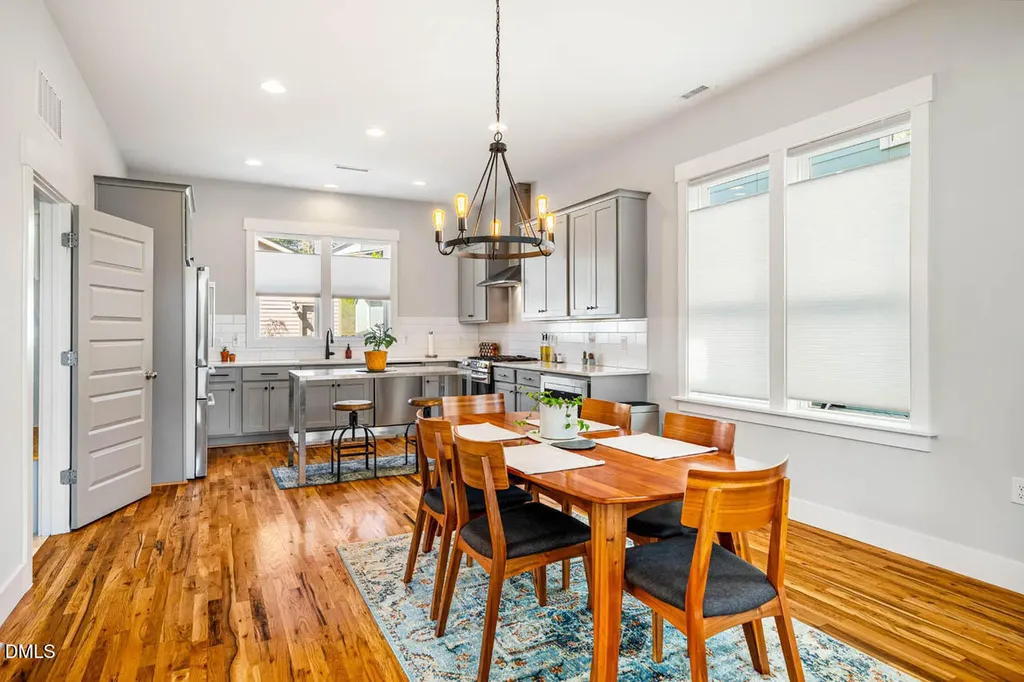 646 Great Ridge Parkway Chapel Hill NC 27516