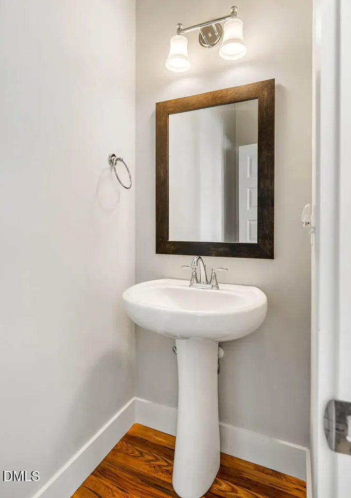 646 Great Ridge Parkway Chapel Hill NC 27516