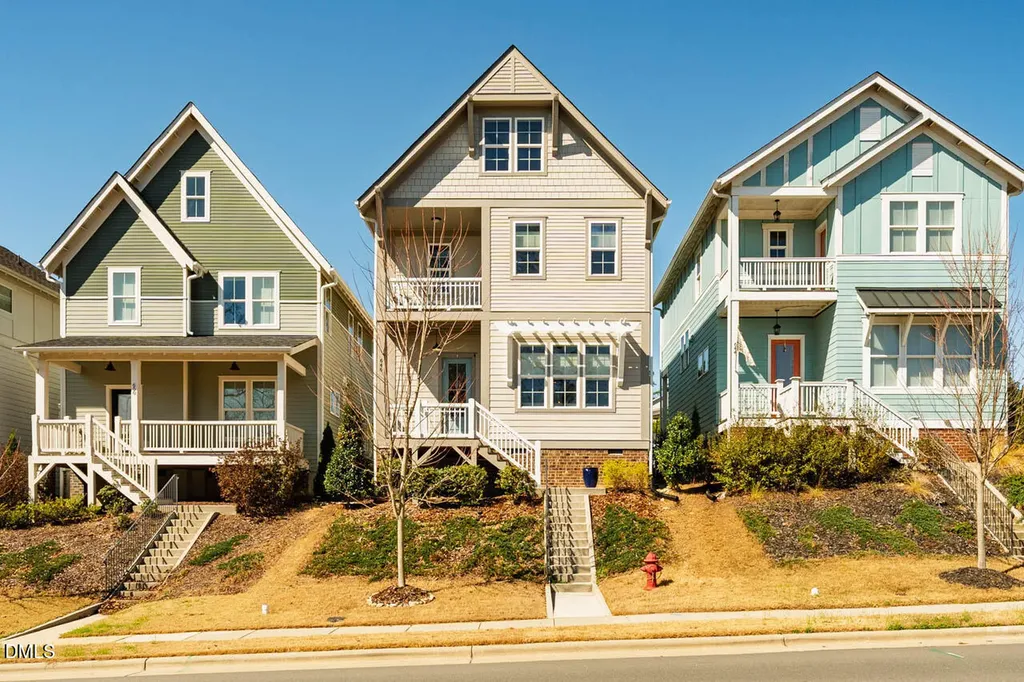 646 Great Ridge Parkway Chapel Hill NC 27516