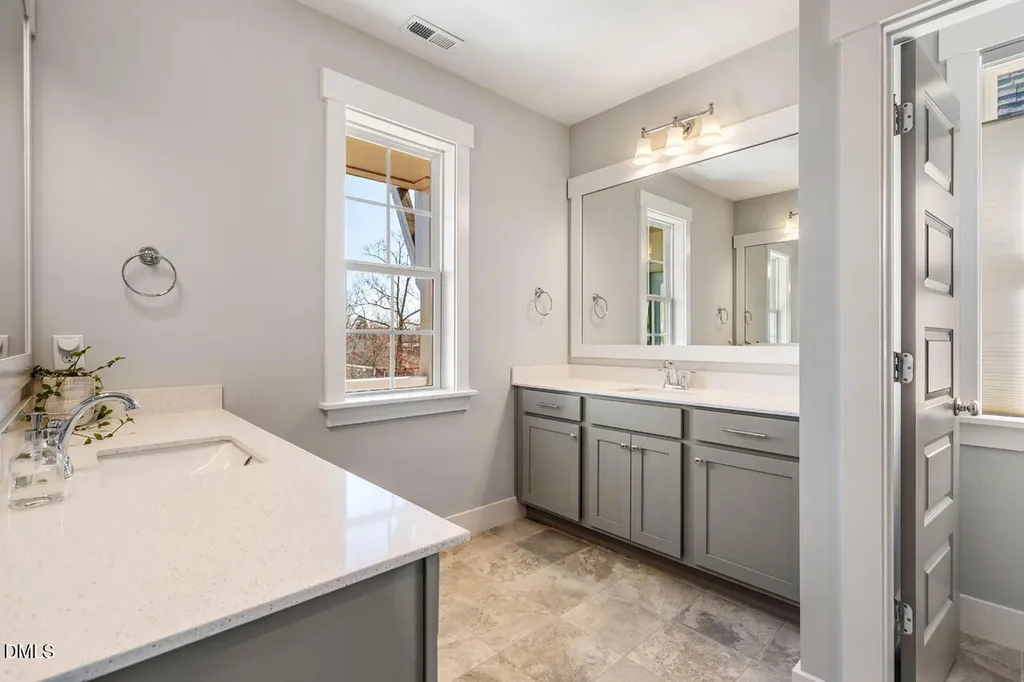 646 Great Ridge Parkway Chapel Hill NC 27516