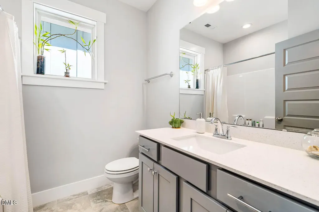 646 Great Ridge Parkway Chapel Hill NC 27516