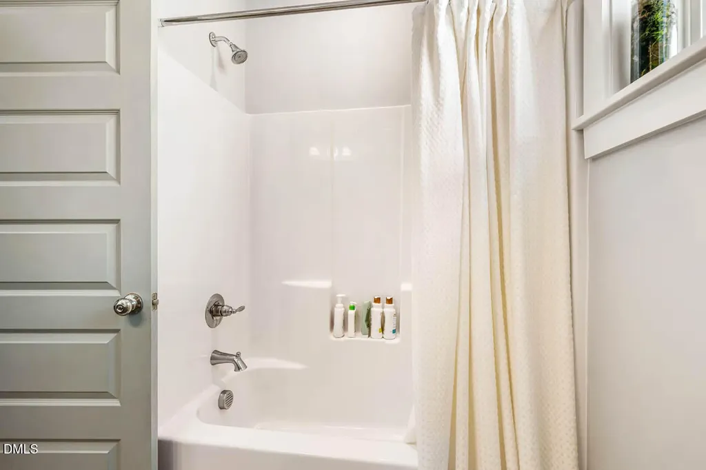 646 Great Ridge Parkway Chapel Hill NC 27516