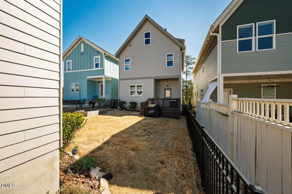 646 Great Ridge Parkway Chapel Hill NC 27516