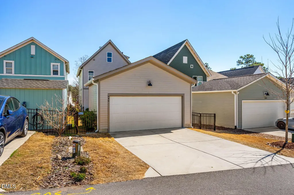 646 Great Ridge Parkway Chapel Hill NC 27516