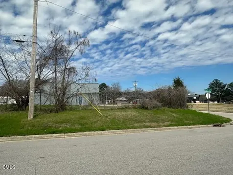 900 Douglas Street S Street S Wilson NC 27893