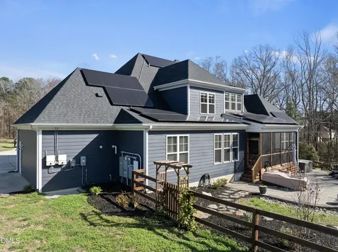 2416 Eddie Howard Road Willow Springs NC 27592