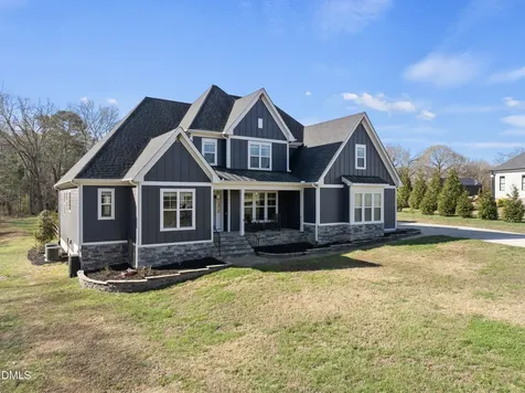 2416 Eddie Howard Road Willow Springs NC 27592