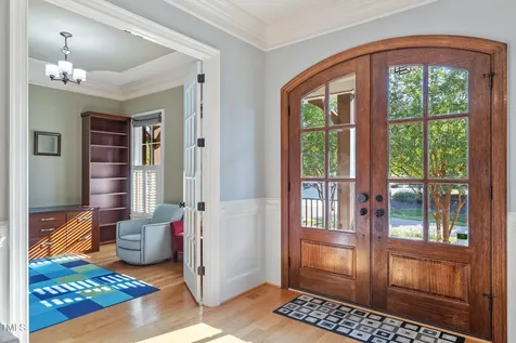 6017 Mentmore Place Cary NC 27519