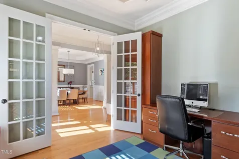 6017 Mentmore Place Cary NC 27519