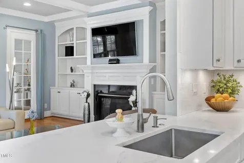 6017 Mentmore Place Cary NC 27519