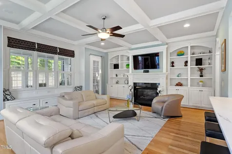6017 Mentmore Place Cary NC 27519