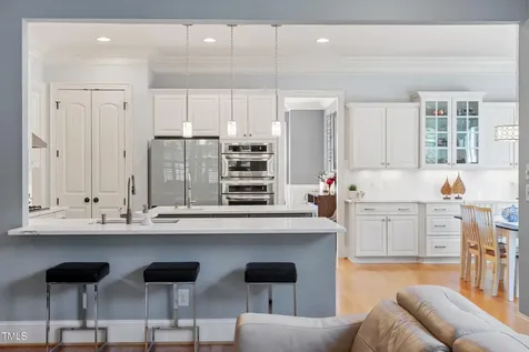 6017 Mentmore Place Cary NC 27519