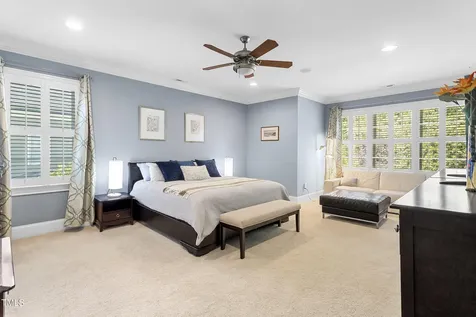 6017 Mentmore Place Cary NC 27519