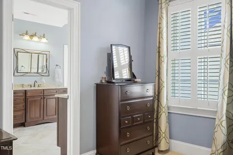 6017 Mentmore Place Cary NC 27519