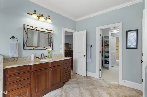 6017 Mentmore Place Cary NC 27519