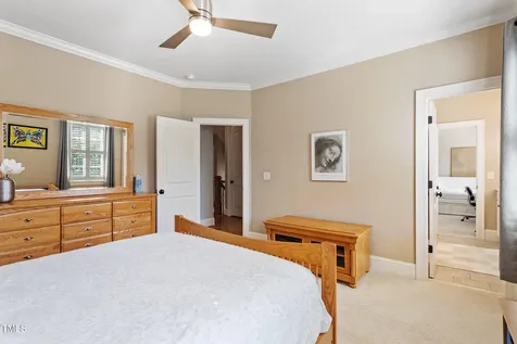 6017 Mentmore Place Cary NC 27519