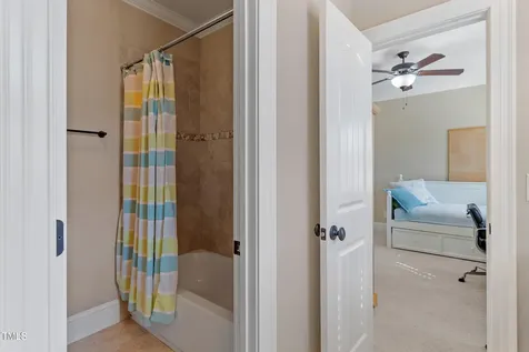 6017 Mentmore Place Cary NC 27519