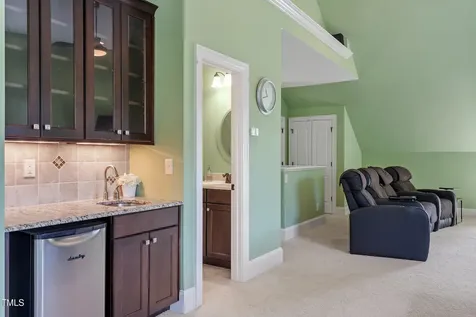 6017 Mentmore Place Cary NC 27519